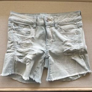 American Eagle Size 2 Midi Jean Shorts